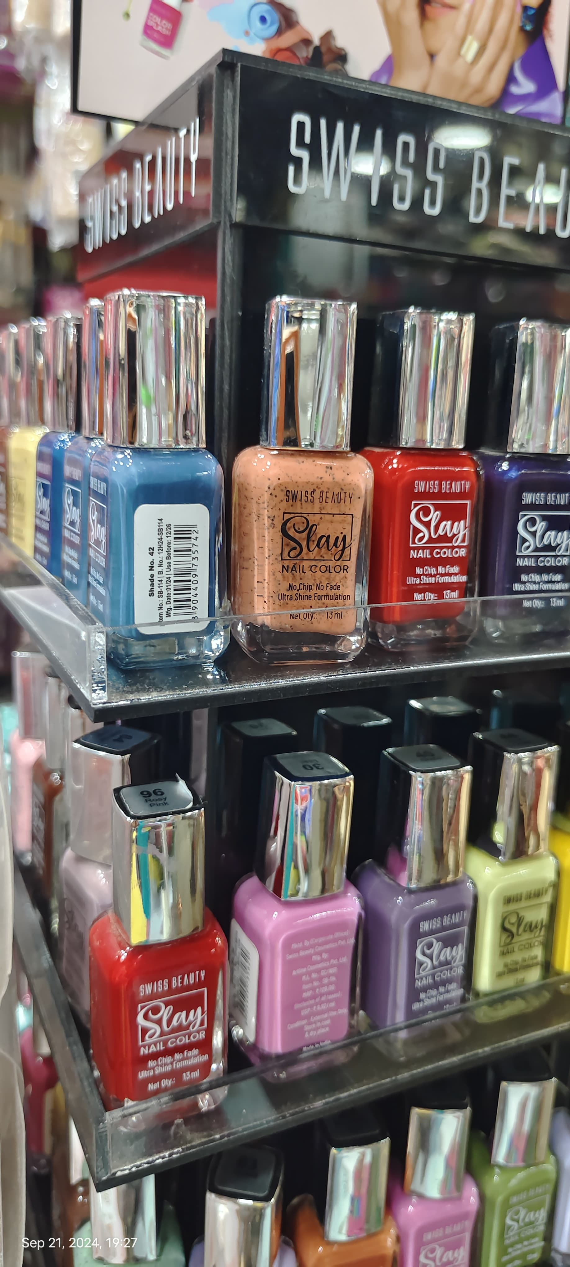 Roop Mahal, the best cosmetic store in Kadamkuan, offering a wide range of beauty products for flawless skin and makeup.